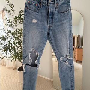 Distressed 501 Blue Jeans skinny